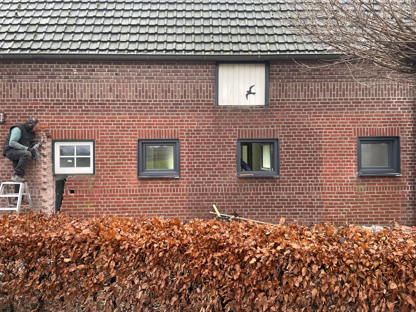 Kozijnen voordeur rolluiken in Leunen