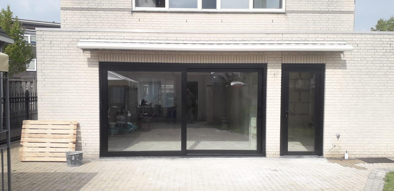 Alu HS en deur Tegelen