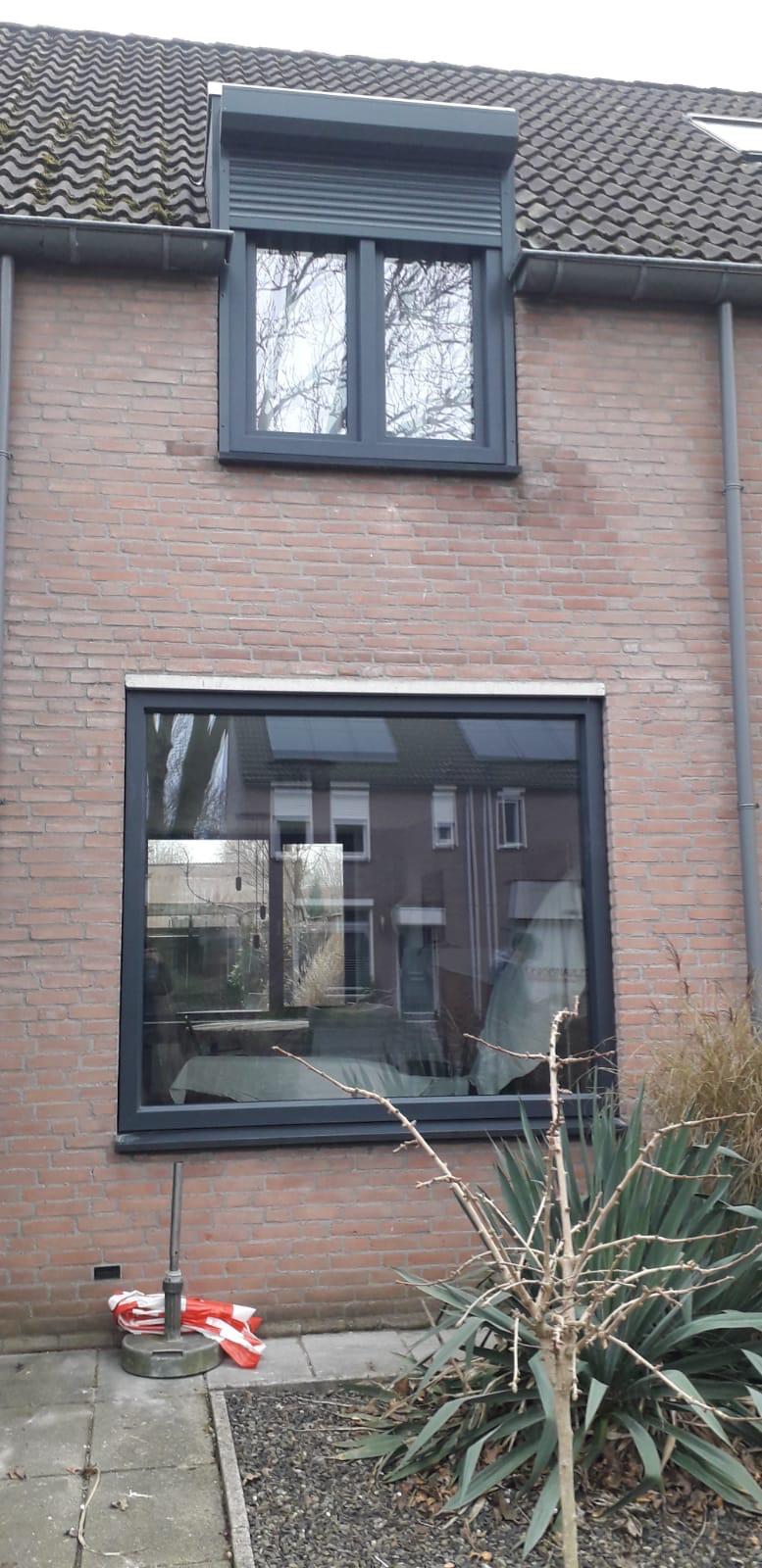 Kozijnen deur en rolluiken Venray